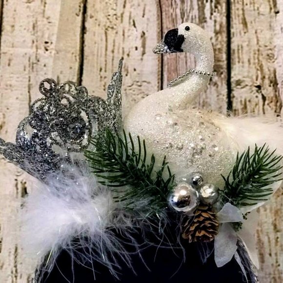 Christmas White Swan Headband, White Christmas Headpiece, Princess Tiara - Picture 2 of 16